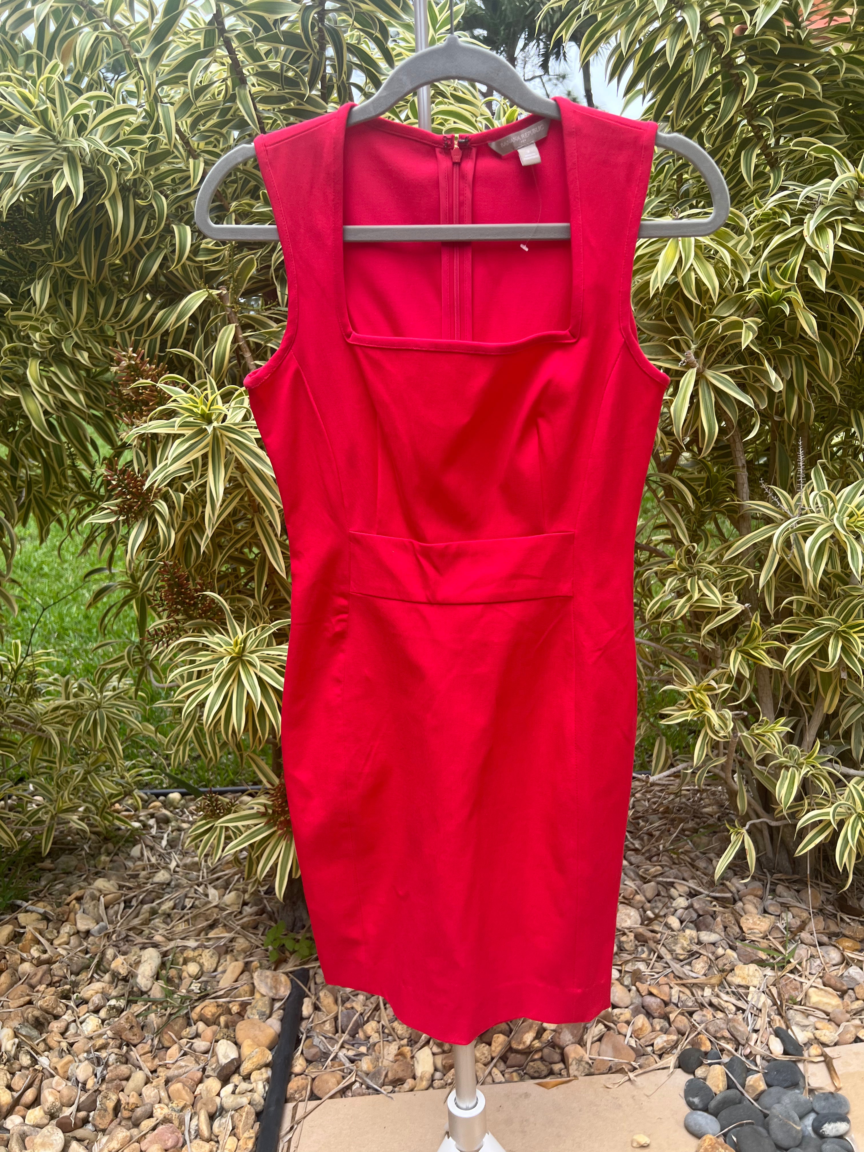 BANANA REPUBLIC shift dress