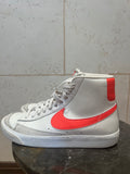 NIKE Blazer Mid '77 GS Phantom Crimson Sneakers