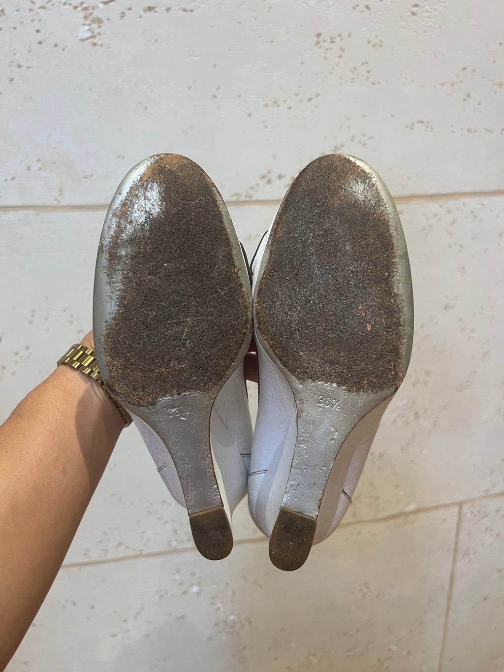 DOLCE & GABBANA White Wedge Pumps