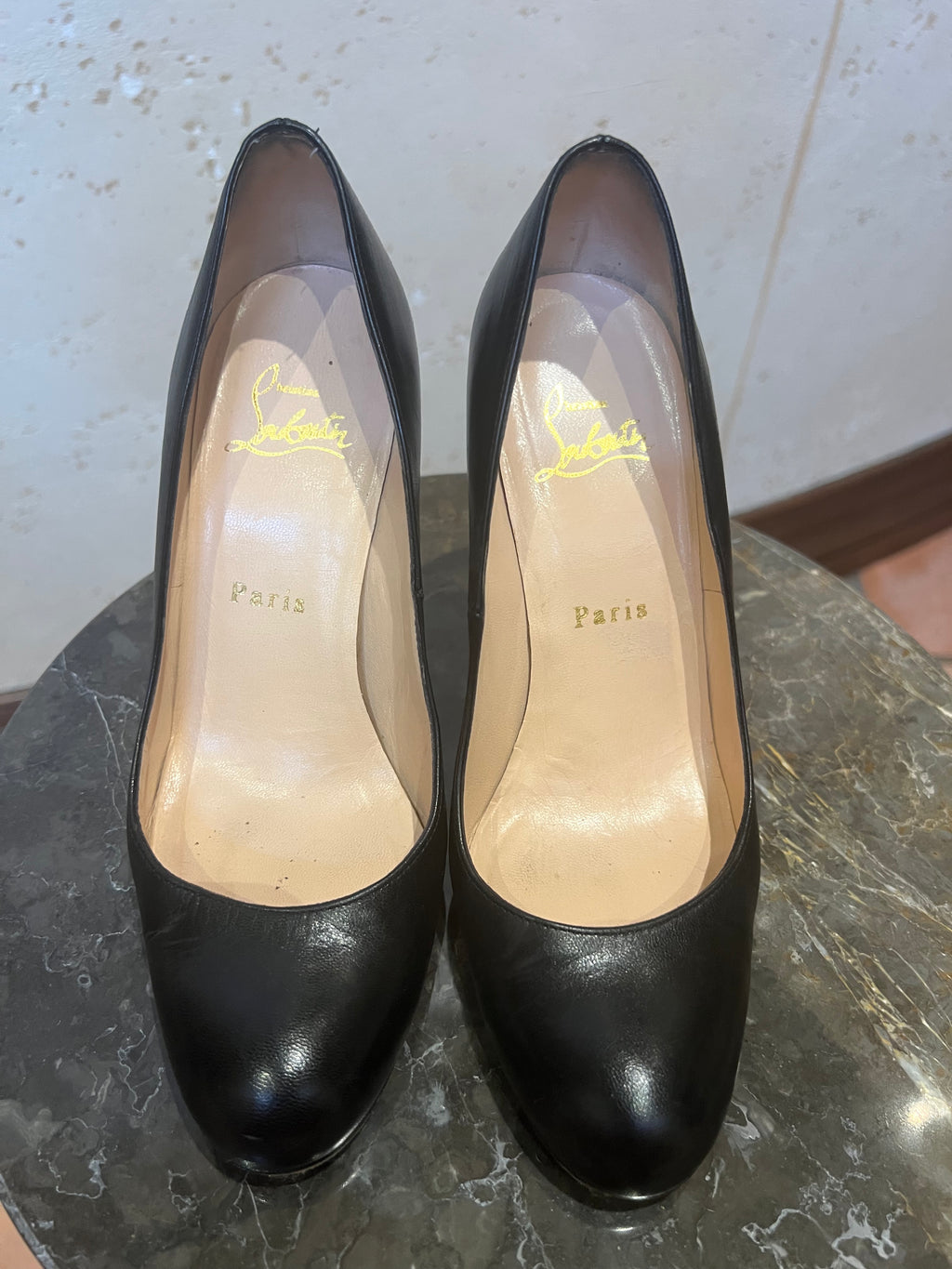 CHRISTIAN LOUBOUTIN Fifi Black Leather Pump