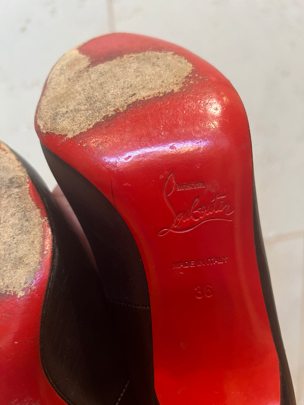 CHRISTIAN LOUBOUTIN Fifi Black Leather Pump