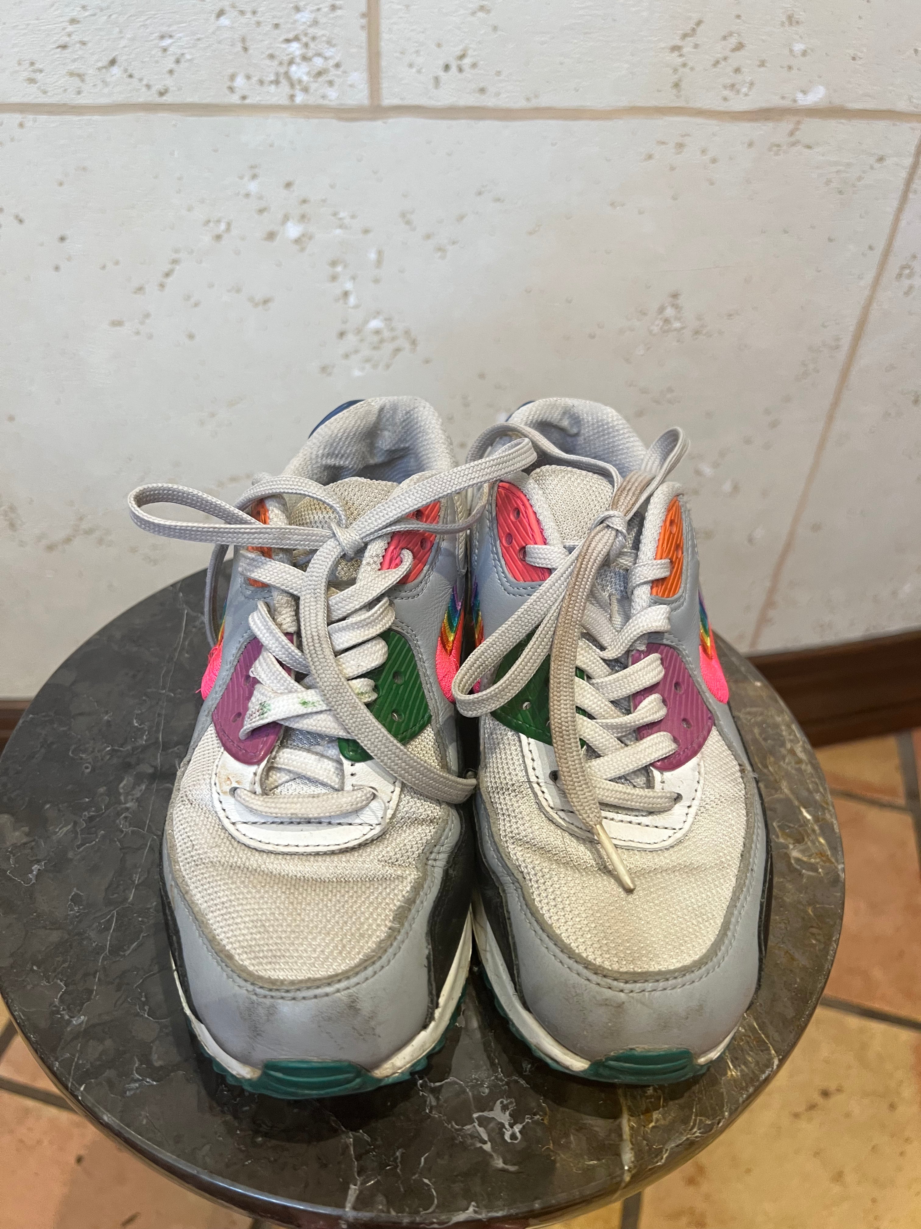 NIKE Air Max 90 "Be True"