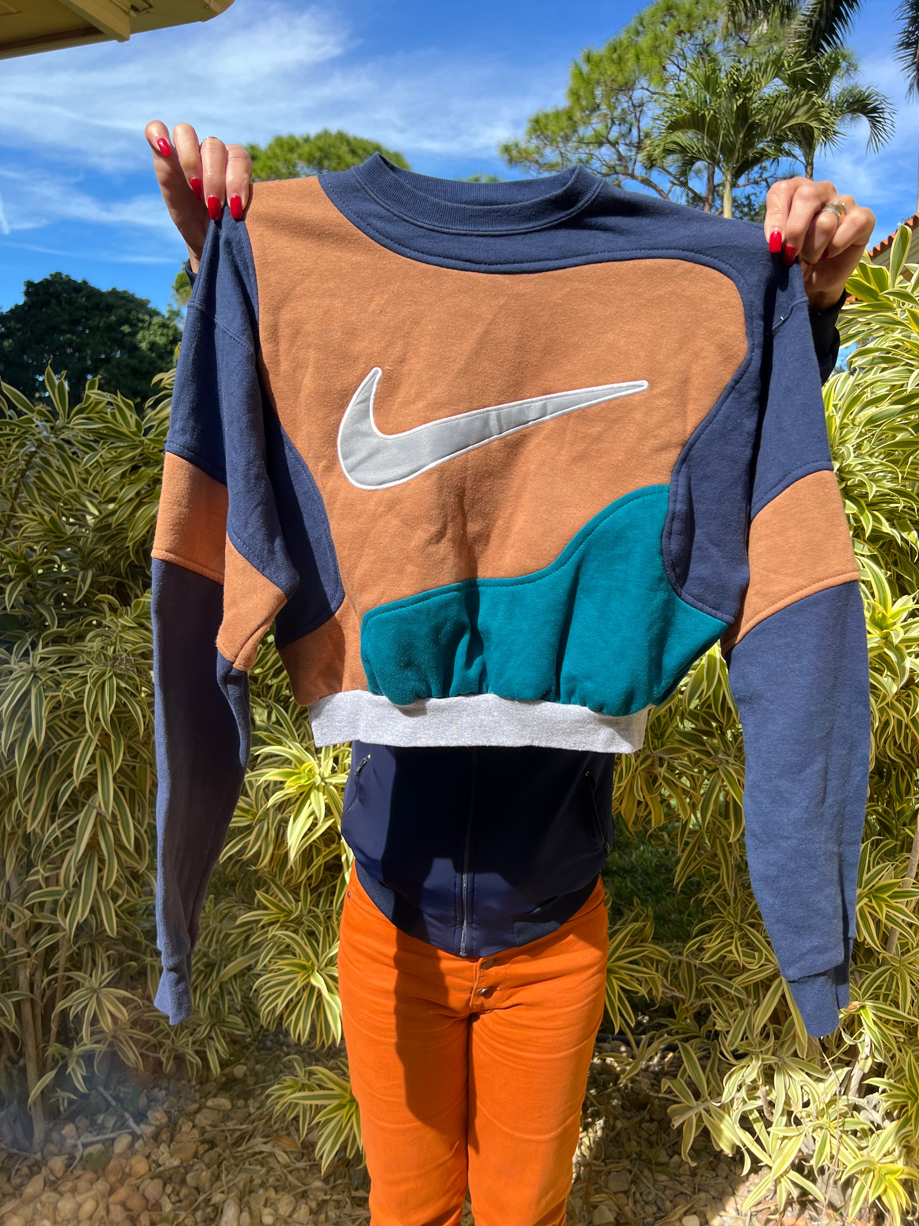 Mnike Reworked NIKE REWORKED PULLOVER (blue) – Vintage Street Prep