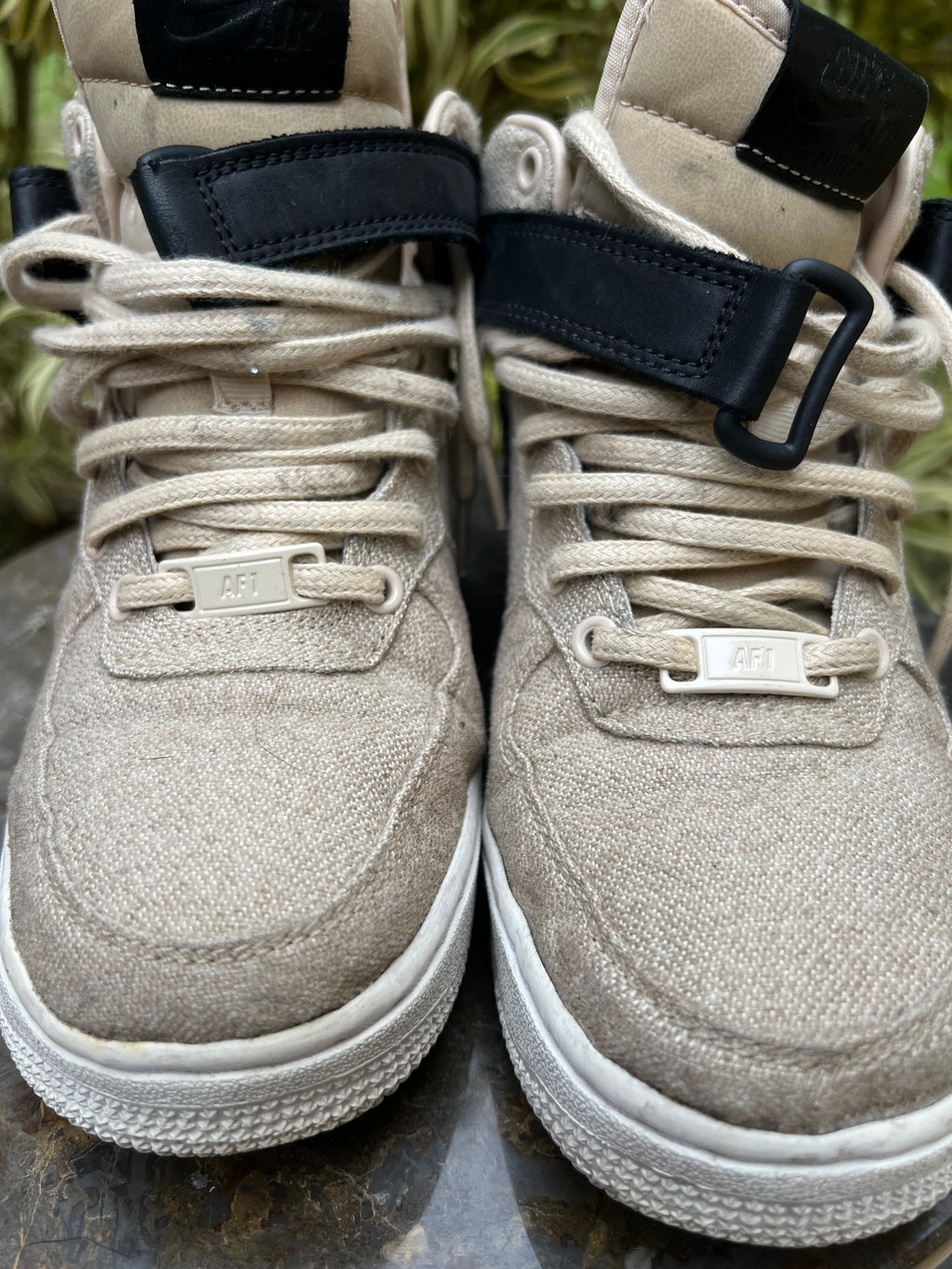 Nike Women's Air Force 1 '07 Mid Leather Premium / Wool "Oatmeal"