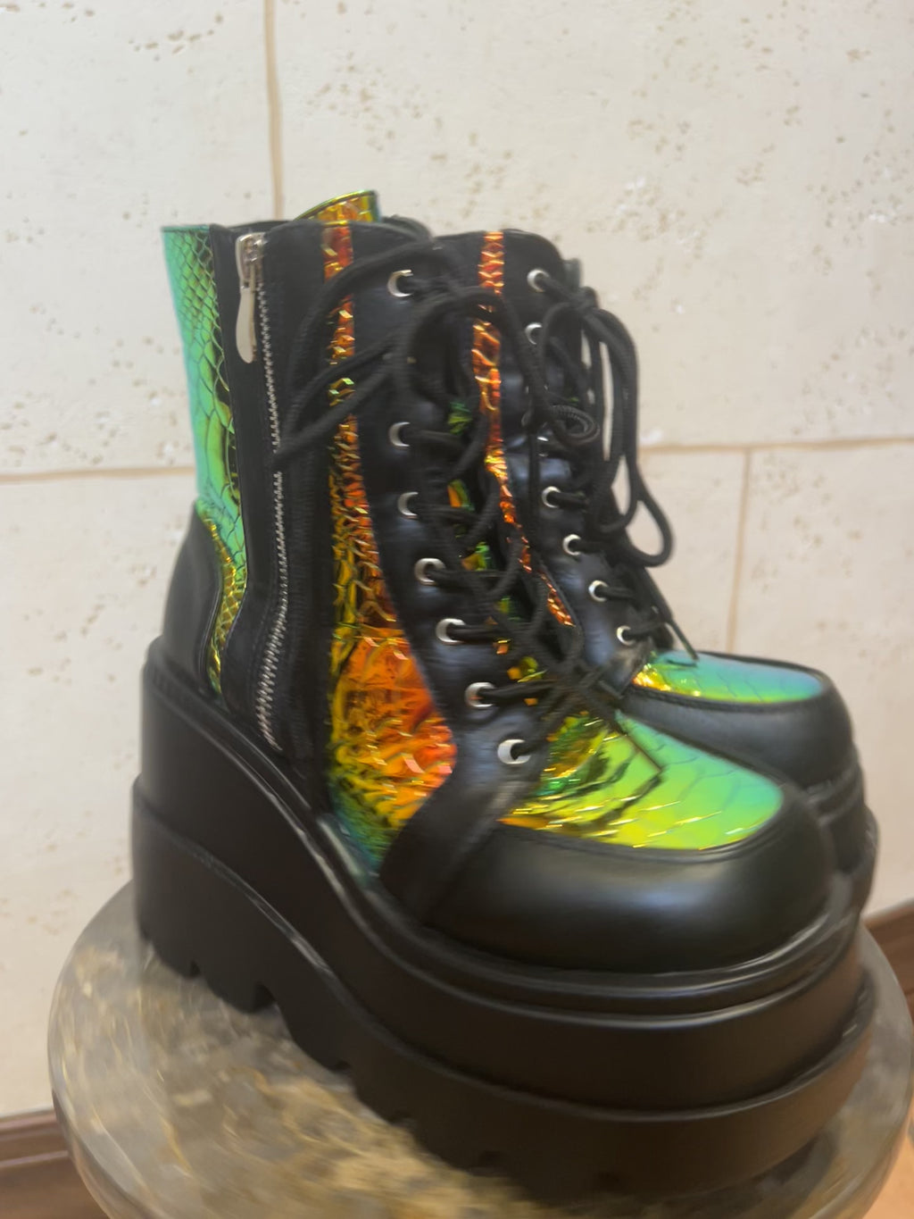 CAPE ROBBIN Radio Holographic Platform Ankle Boot